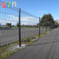 Recinzione in rete di filo saldato verde scuro in PVC