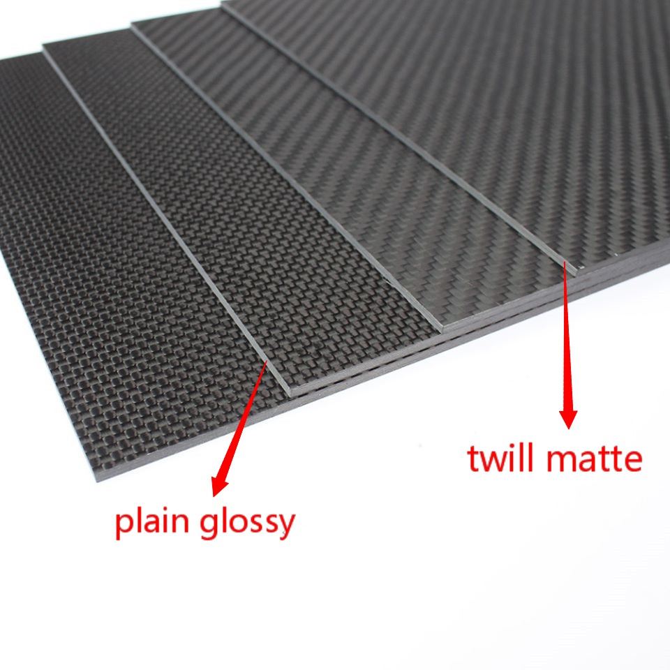 Múltiplas camadas de placa de fibra de carbono