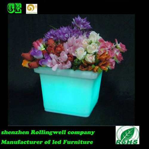 Rechargeable Waterproof RGB Plastic LED Flower Pot, LED Lighting Flower Pot, LED Light Garden Flower Pot