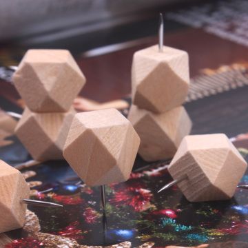 10 pcs/Pack Wood Japanese Creative Decorative Drawing Cork Board Pins Broches Pushpin Japanese Bedside Tables Thumbtack Nails