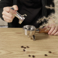 Προσαρμοσμένη πρέσα σε σκόνη καφέ από ανοξείδωτο χάλυβα Barista