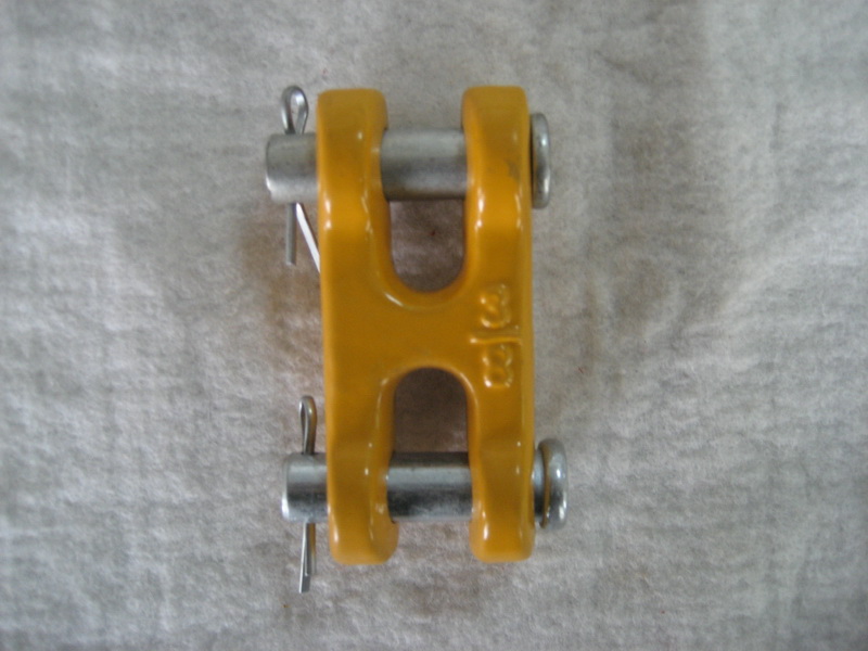 DOUBLE CLEVIS LINK FORGED