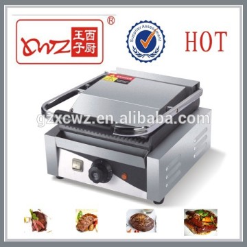 Listrik Panini Grill Non-Stick EG-601N