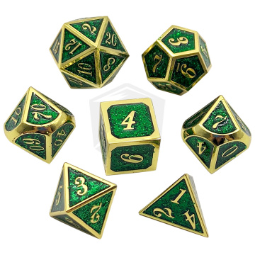 D&D Dice: Crack Style Dungeons and Dragons Rolling Games