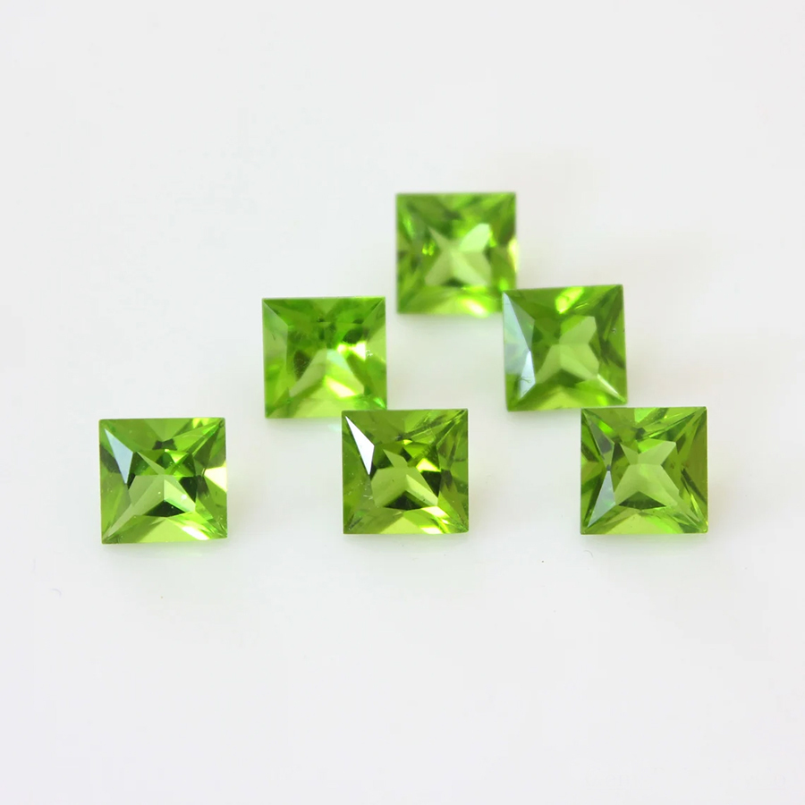 Peridot Loose Gemstones