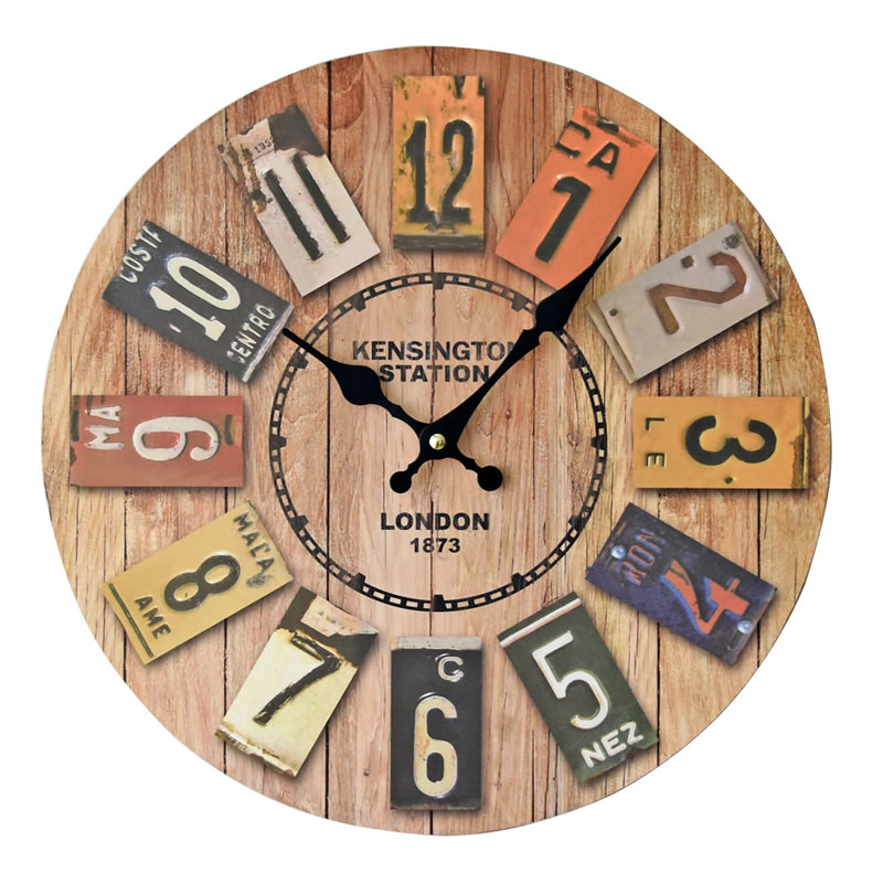 Horloge murale en bois de conception simple antique