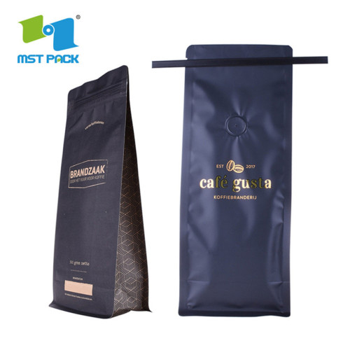 Pochette de sac à fond plat en papier kraft 1kg noir avec valve pour le café