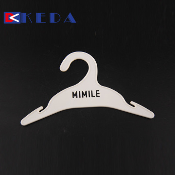 High-Quality White Plastic Mini Pet Hanger: Your One-Stop Solution for Stylish Pet Accessories