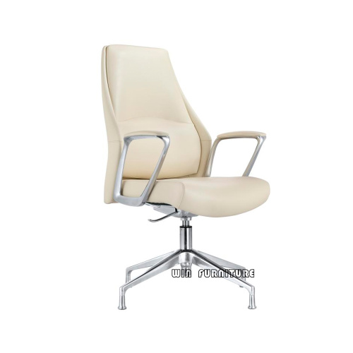 Silla ejecutiva de Highback de cuero de diseño italiano