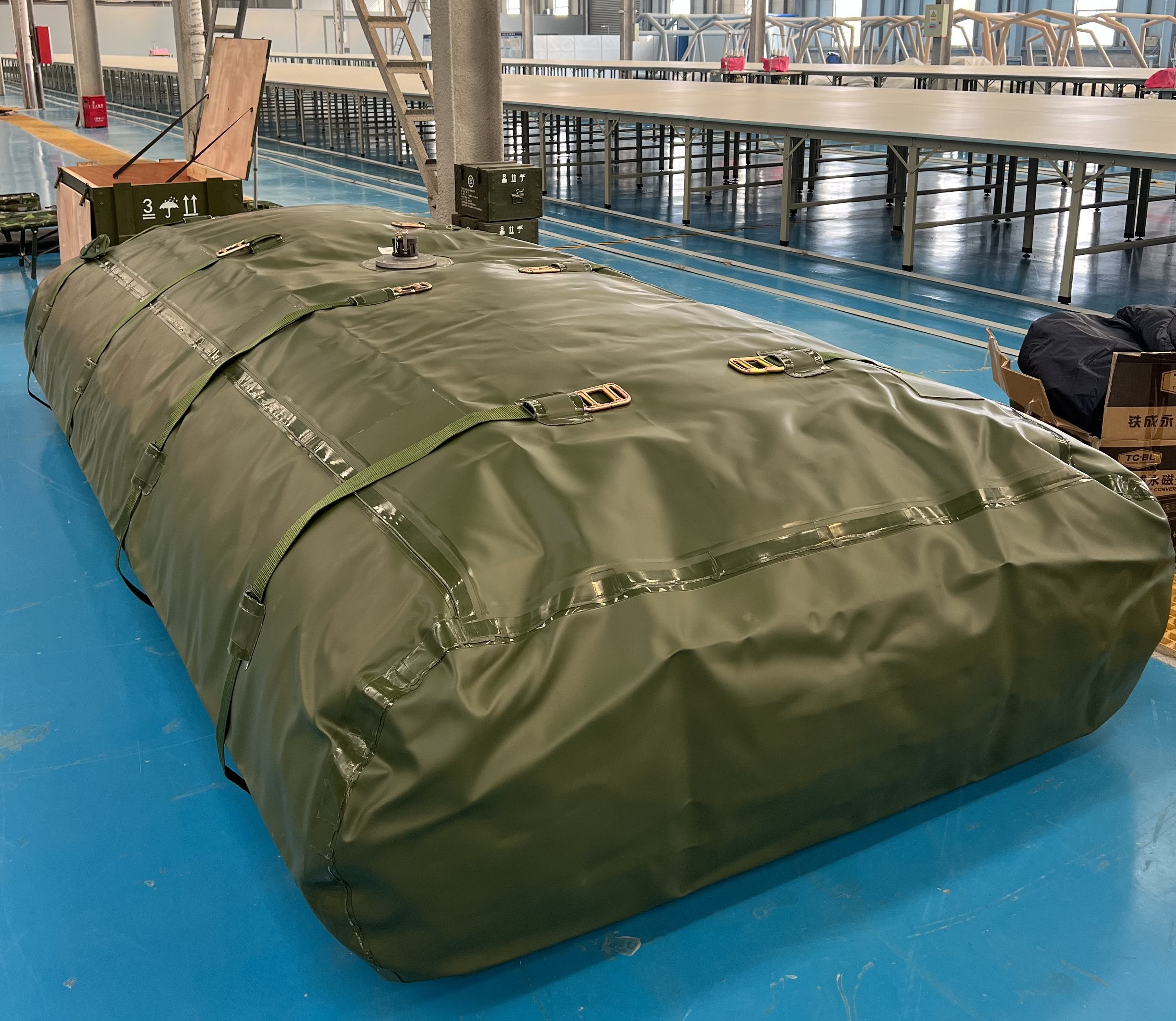 Packing 6 tons of water carrying bag