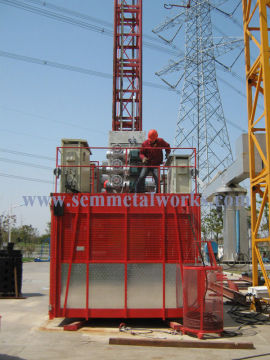 Single Cage Construction Hoists Elevator For Tower , Bridges And Buildings