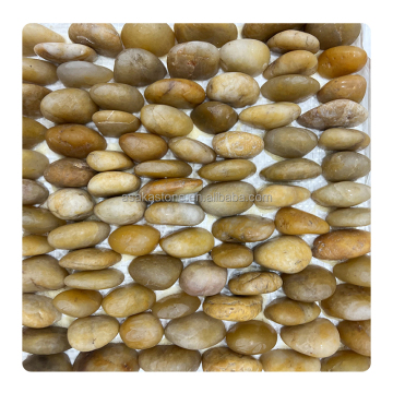 Wholesale Natural White Pebble Stone Mosaic Tiles for Home Decoration