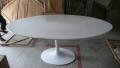 Vente chaude moderne Saarinen table de tulipe ovale à manger