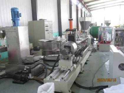 Color masterbatch granulator