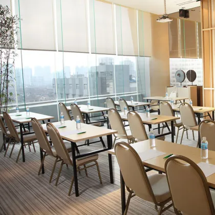Fraser Residence (Huaihai Middle Road)