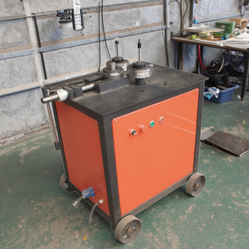 Rohrbogenbiegermaschine für Aluminiumkonstruktion