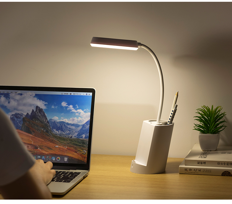 USB Rechargeable Folding Desk Lamp