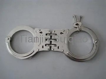 Handcuff