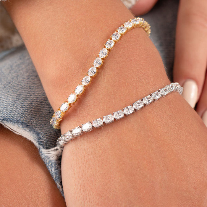 สร้อยข้อมือเพชร Lab ทรงกลมขนาด 8.2 กะรัตที่หรูหราขนาด 18K