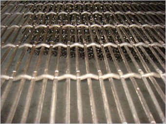 Sintering furnace used crimped wire mesh