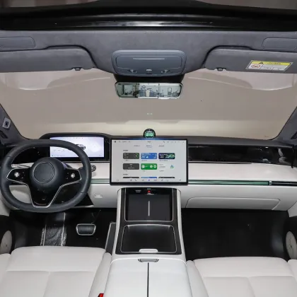 2024 New China Black New Energy 7-Seater Car with 1315km Range - HUA WEI