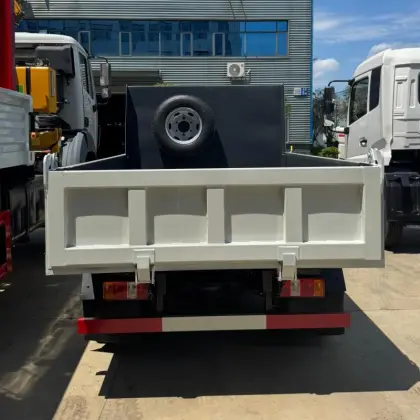 Advanced Double-Cab Dump Truck for Commercial Use