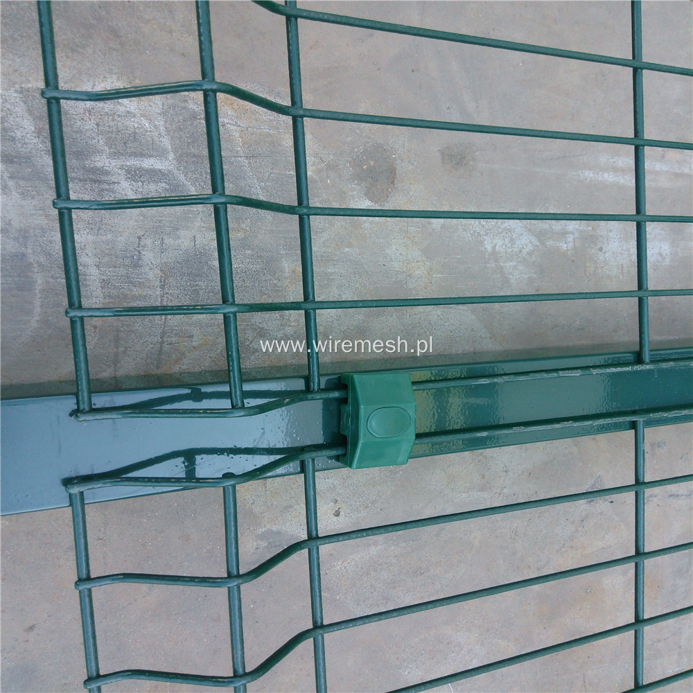 PVC Coated V Pressed Welded Mesh Fence