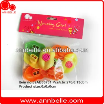 6.3x3.8x2.5cm Valentine lip Whistle 8pcs valentines day gifts