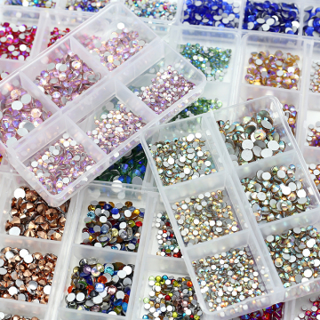 Assorted Size and Color 6-Girds Non-Hotfix Glass Nail Art Rhinestones for Decoration