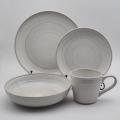 Luxus reaktive Glasur weißer Keramik -Steinzeug -Abendessen handbemaltes Geschirrset Handbemalte Style Set