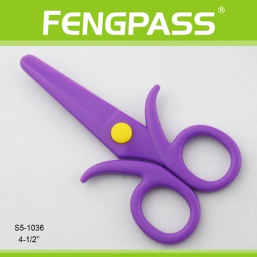 S5-1036 4.5 inches Plastic Blades With PlasticHandle Small Scissors
