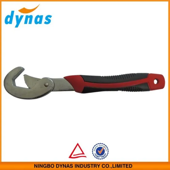 universal socket wrench