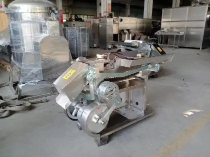 Tobacco leaf Lemon grass Seaweed herb Cutting Machine