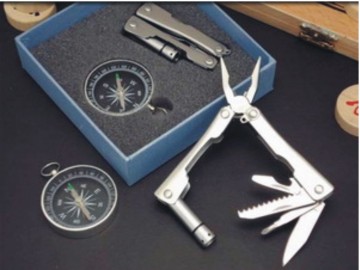 Gift Set in Paper Box (A06)