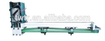 Automatic lathe belt feeder