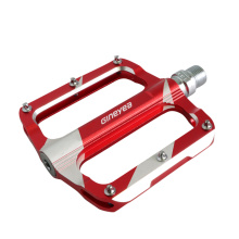 Pedal aluminyo non-slip platform makulay na bike accessory.