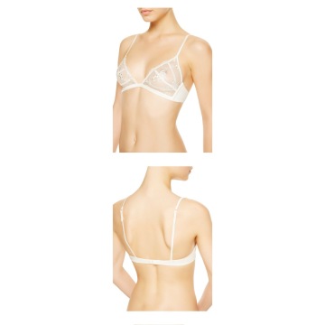 Ensemble soutien-gorge et culotte sans fil de haute qualité en stock