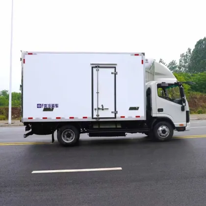 JAC 4-ton refrigerated truck