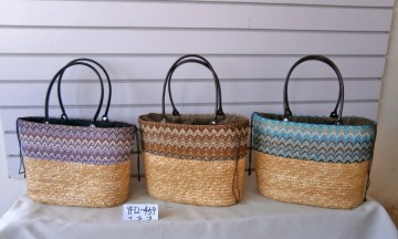the wholesale beautiful lady beach tote bags,straw bag