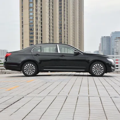 Used Faw Hongqi H7 Manual Gearbox Gasoline Cars for Sale