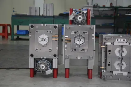 Customizable injection mold production