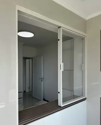 High Performance Sliding Window Design