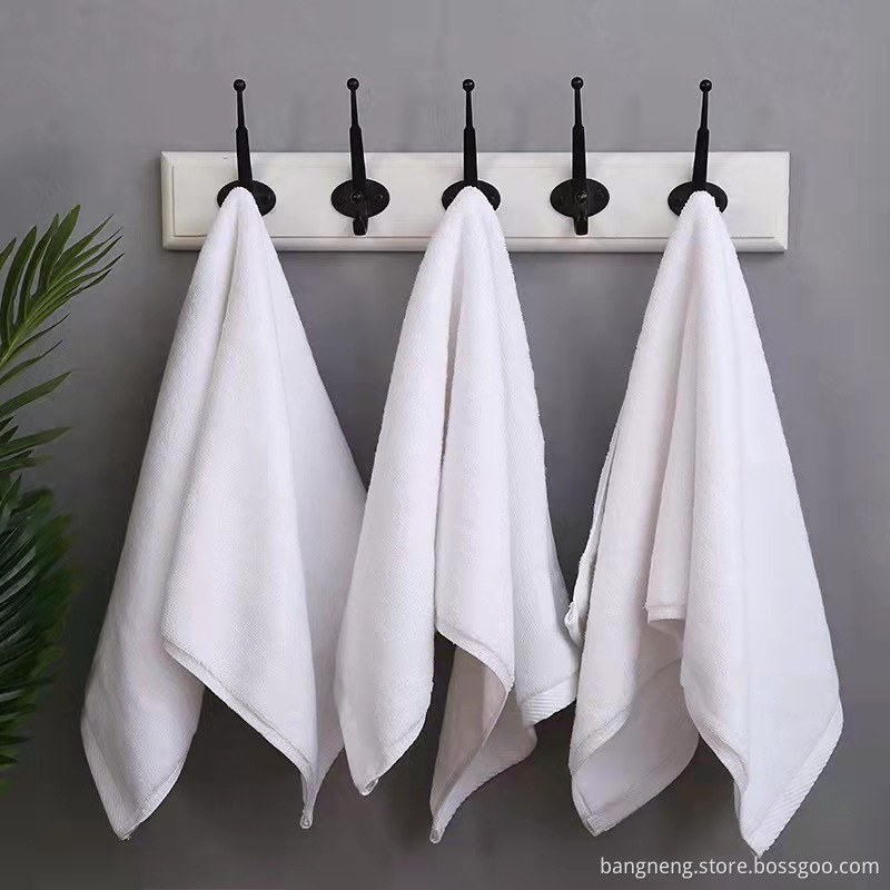Luxury cotton hotel towel stack presentation