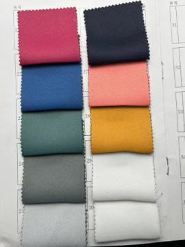 Double-sided non-glossy curtain fabric