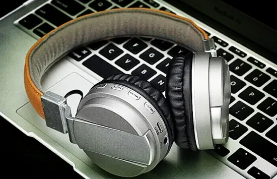 bluetooth over head earphone with mic