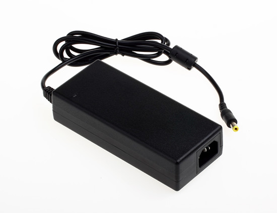 Lr 195046 19 5v 4 6a 3