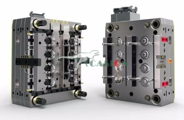 Injection Mold for Plastic Parts With Tight Tolerances