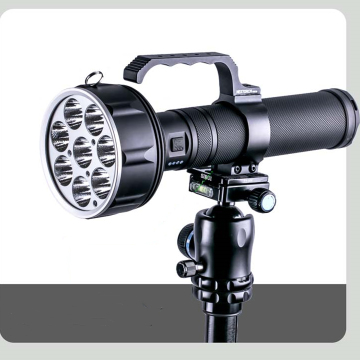 Saint Torch 31 Uładowani LUMen LED LEDLIGHT