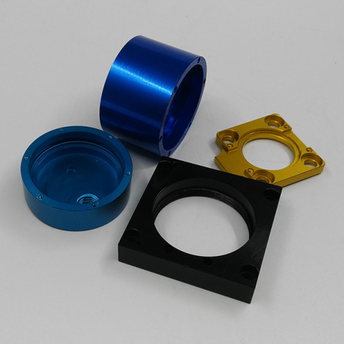 Farge anodiser aluminiumsdeler for maskinering