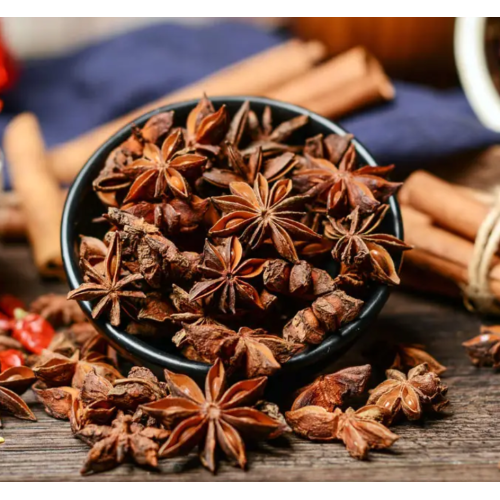 Polvo de anís de estrellas naturales para restaurantes.